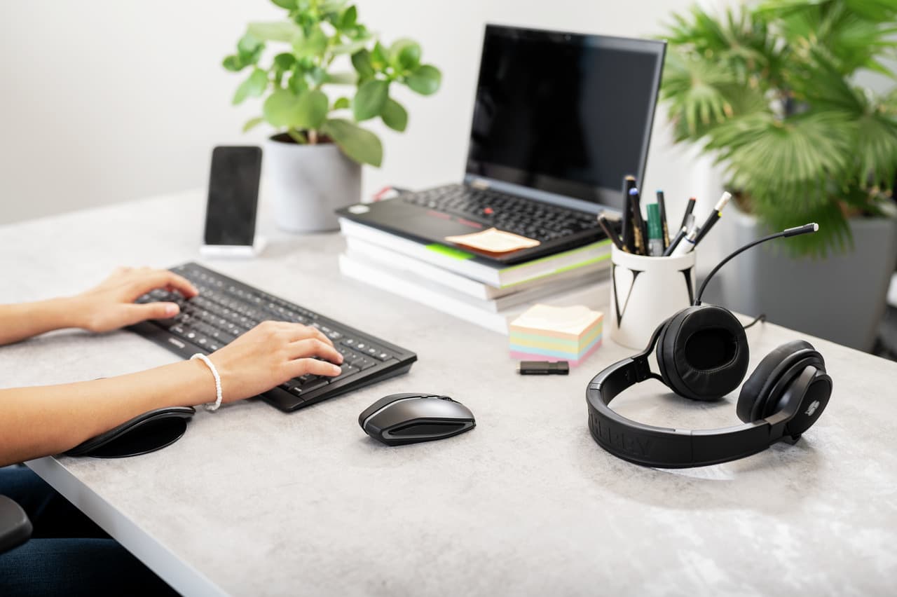 Souris sans fil CHERRY GENTIX BT — photo 7 sur 14