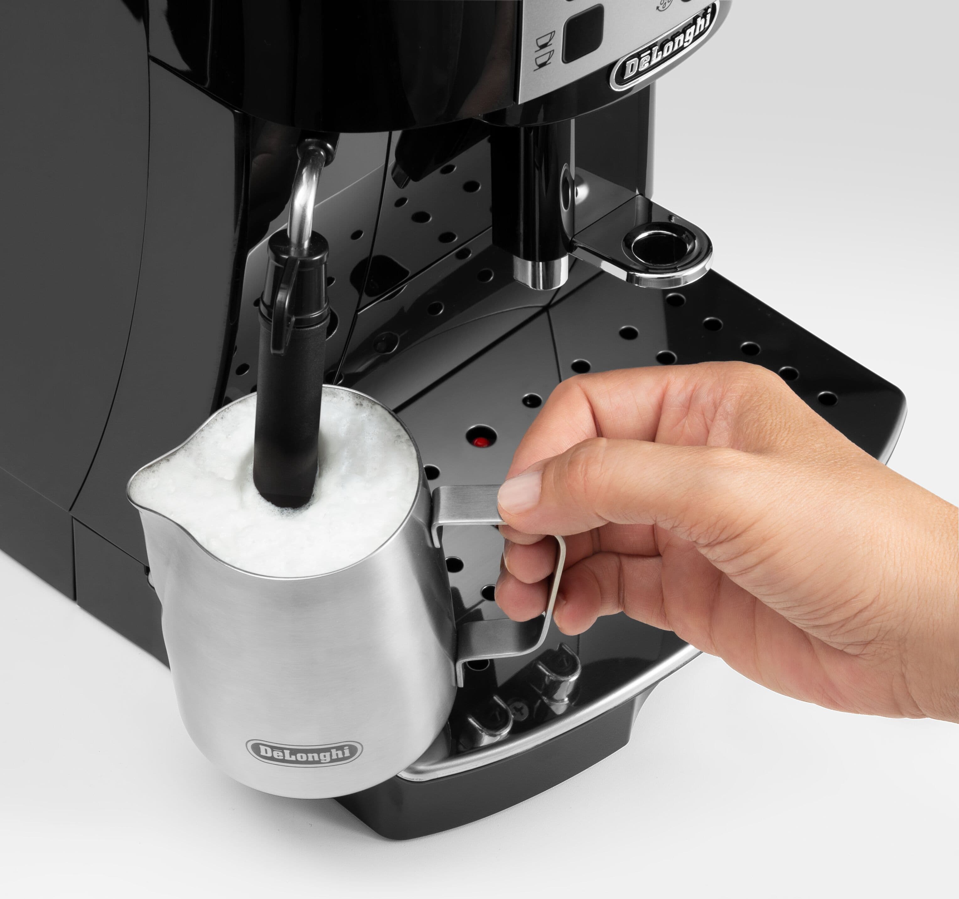 De’Longhi Magnifica Base ECAM22.115.B — photo 5 sur 11