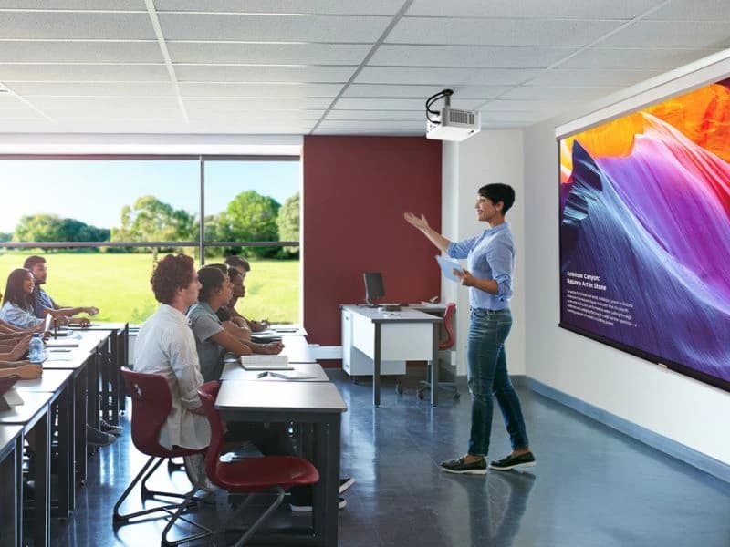 LED Projector WXGA 3300 ANSI Lumens - Short Throw — photo 4 of 4