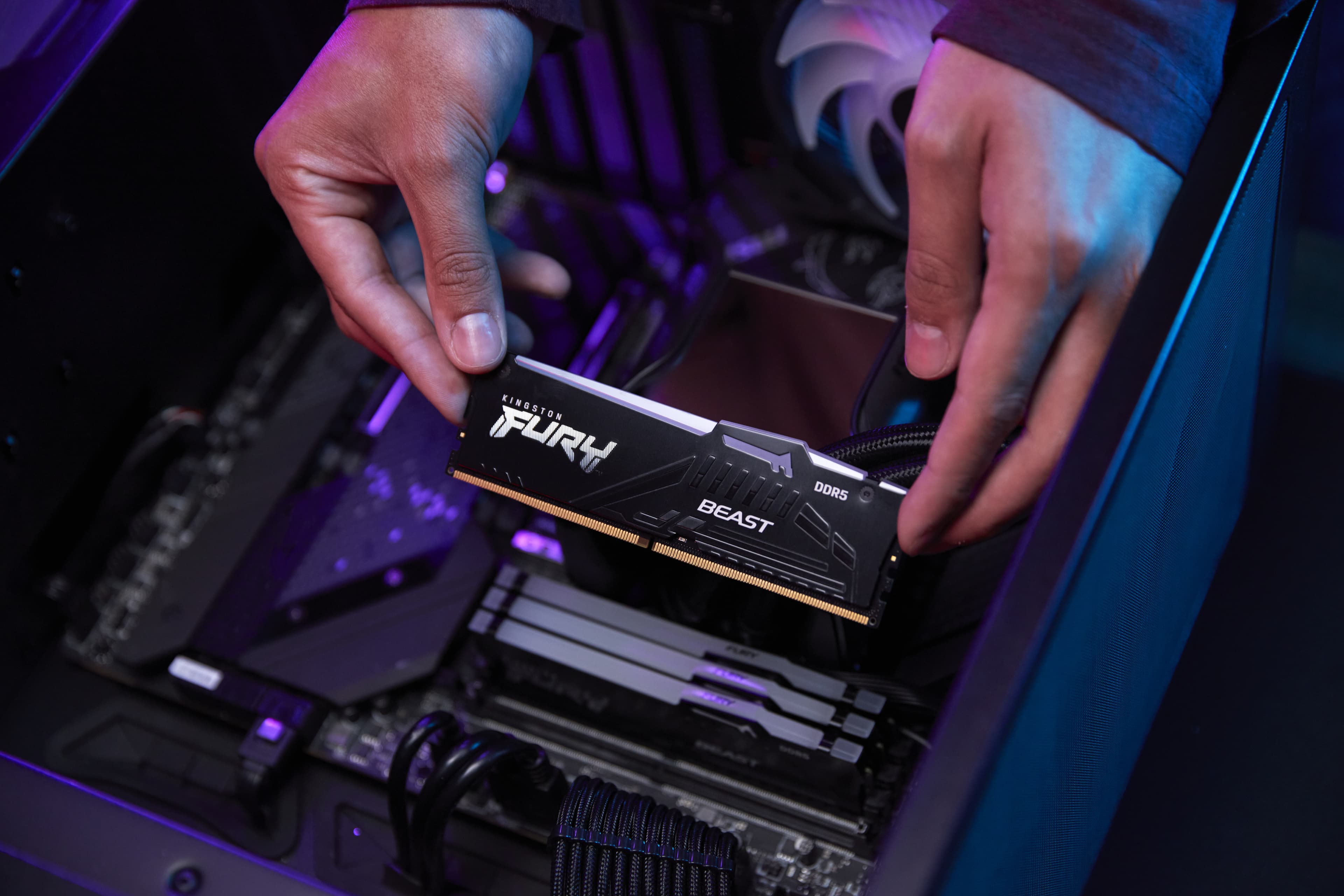 Kingston FURY Beast RGB 32GB DDR5 DIMM — photo 13 of 17
