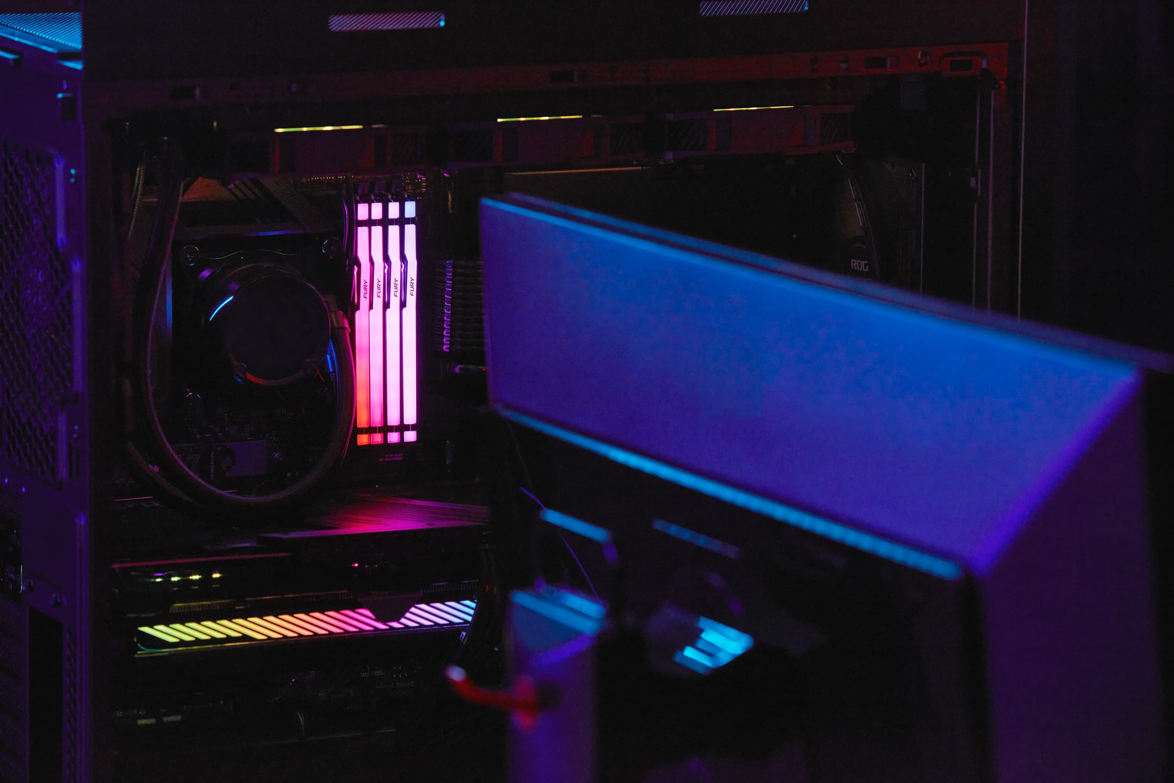 Kingston FURY Beast RGB 32GB DDR5 DIMM — photo 16 of 17