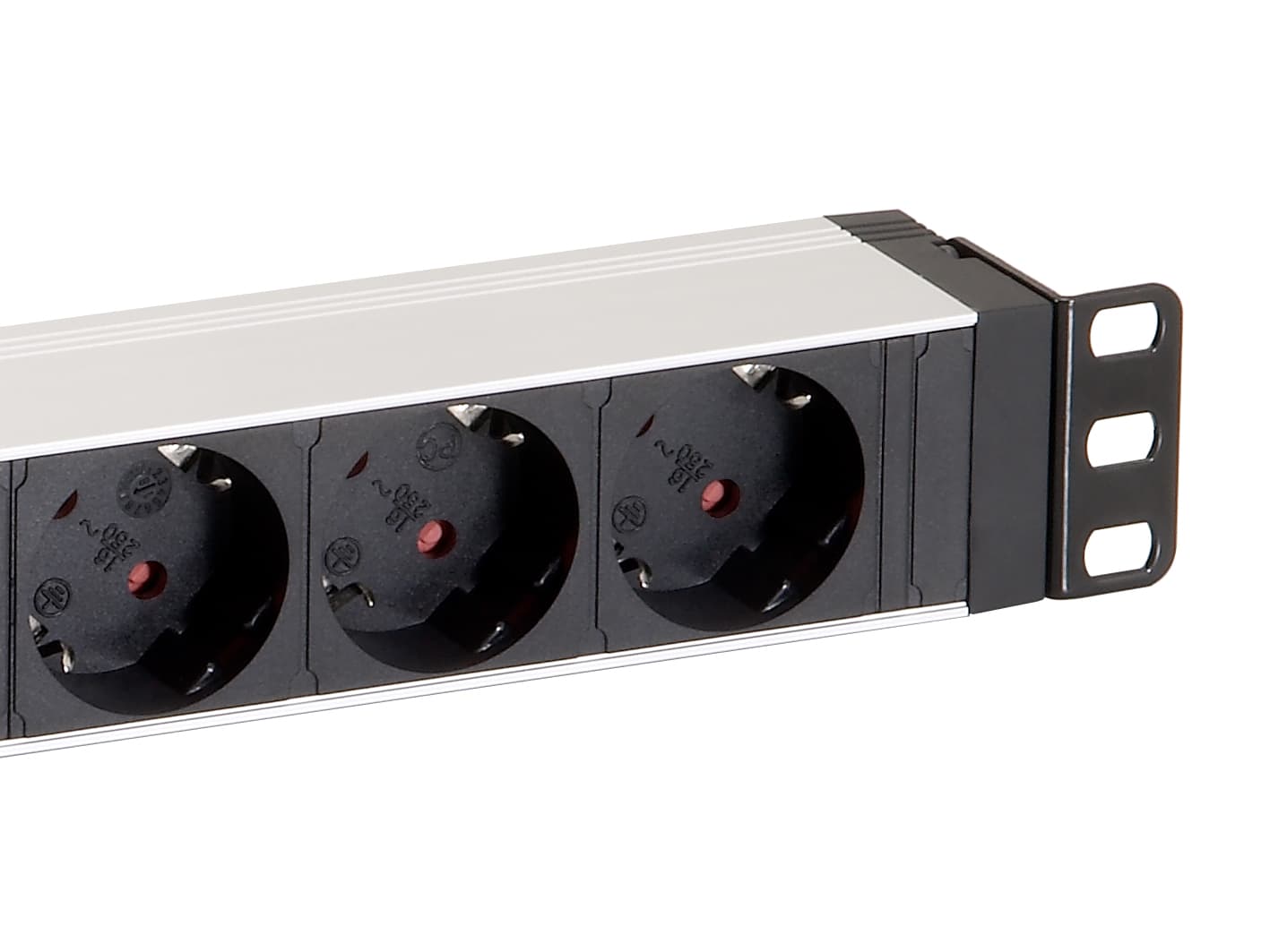 8-Outlet Power Distribution Unit — photo 4 of 5