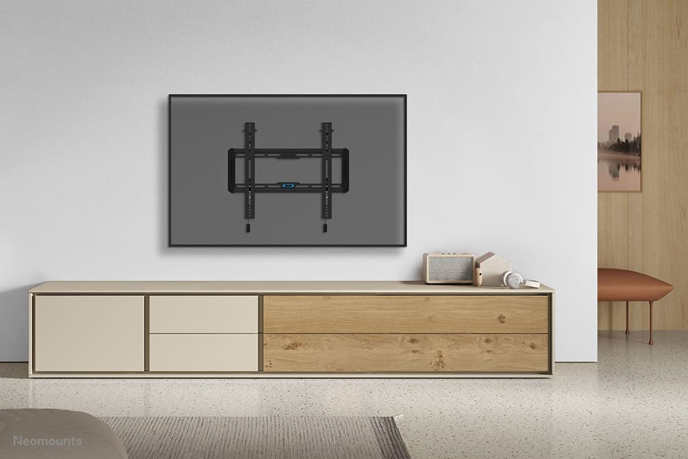 LEVEL-550 Tiltable TV Wall Mount — photo 16 of 20