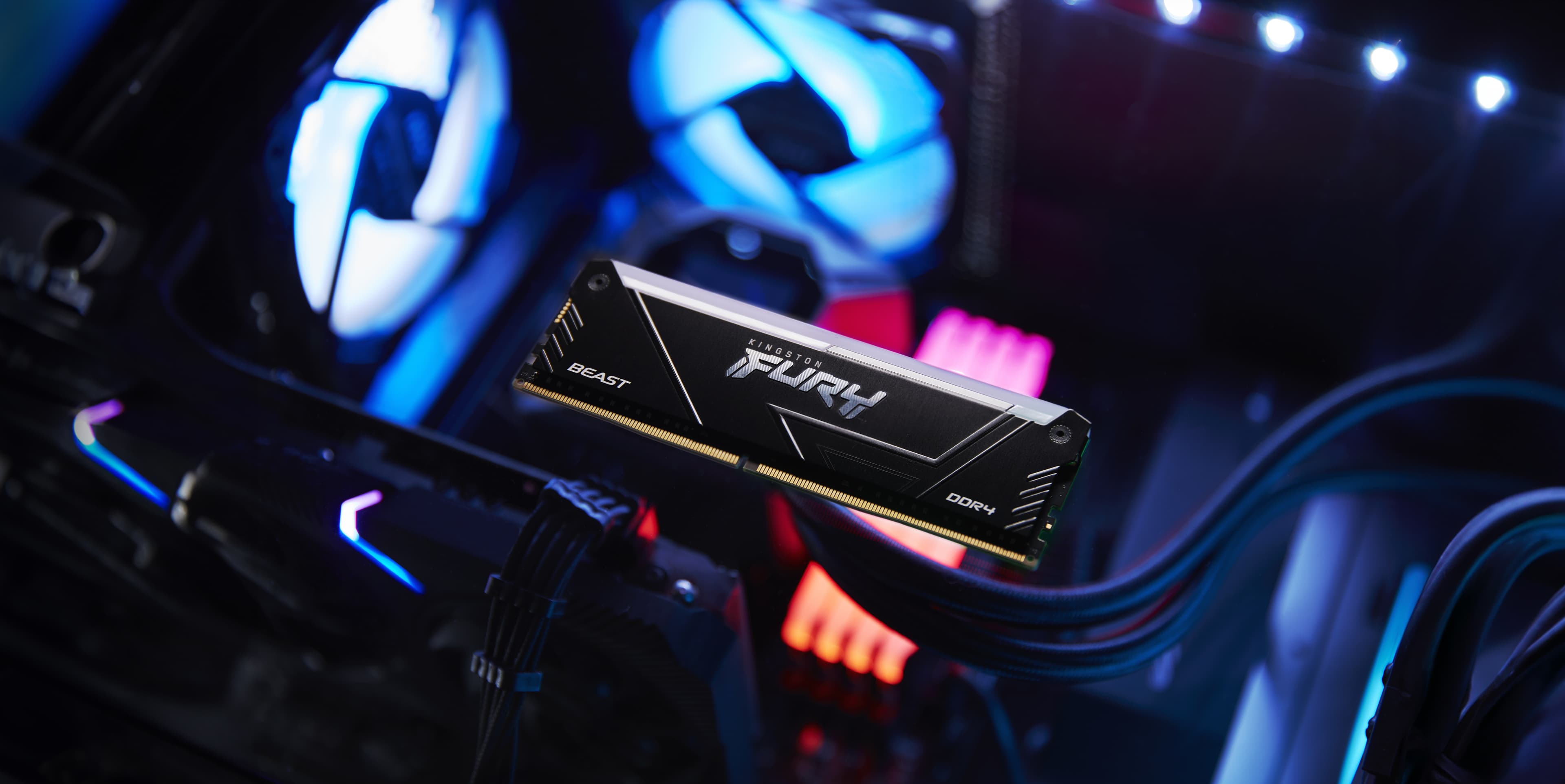 KINGSTON FURY Beast 32GB - RGB - DDR4 - 2x16GB — photo 7 of 8