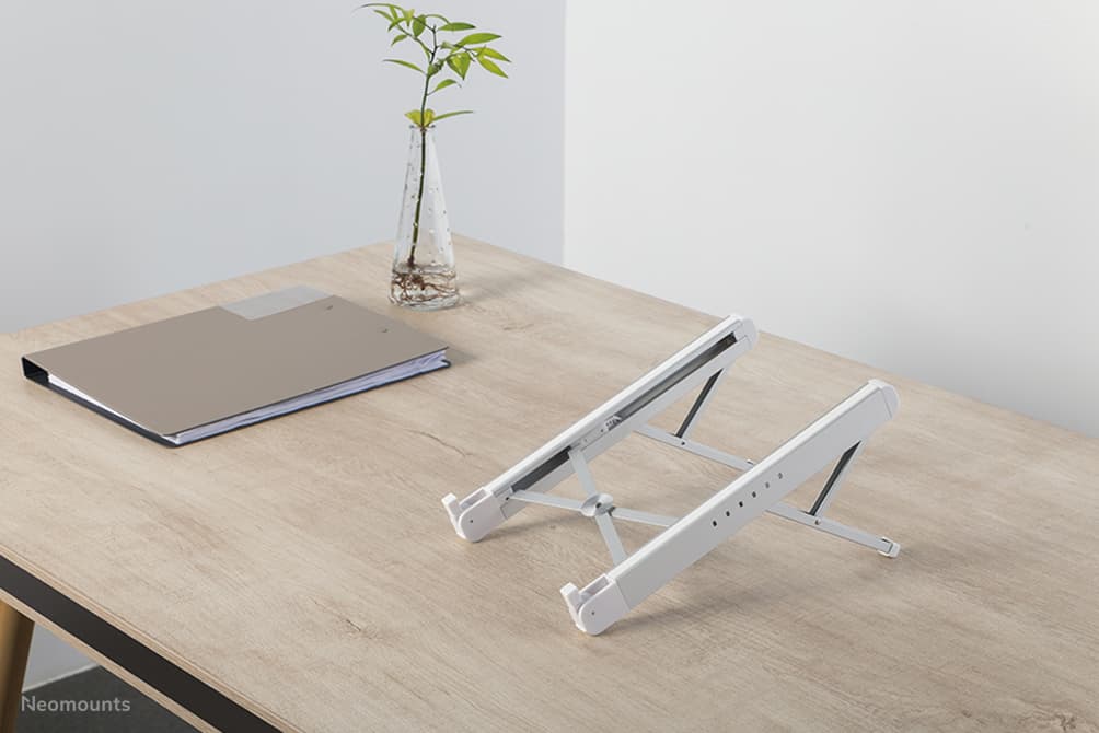 Support Ordinateur Portable - 11-17 Pouces - Jusqu'à 5 kg - 6 Positions de Hauteur - Pliant - Compact - Universel - Argent — photo 15 sur 18