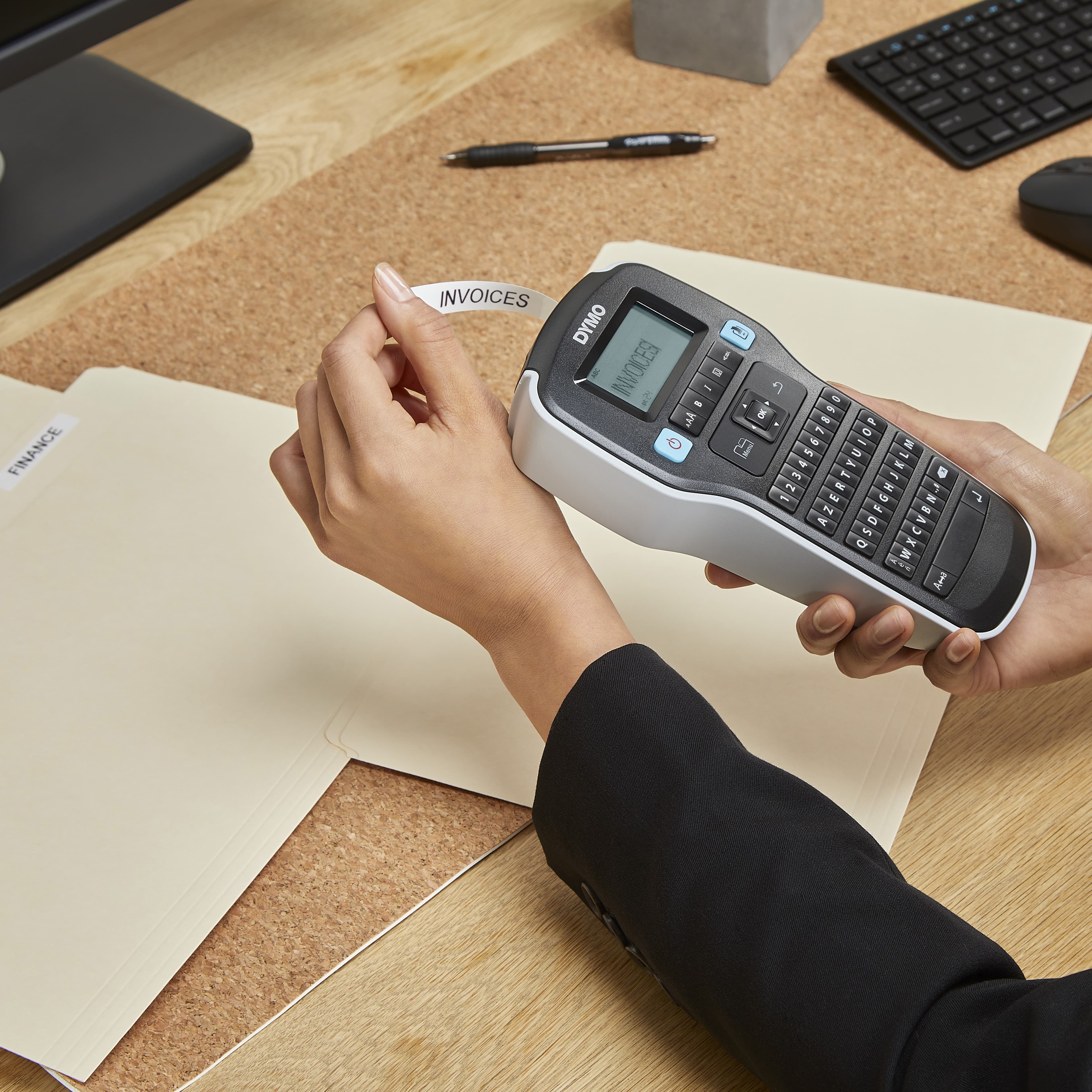 DYMO LabelManager 160 - Imprimante d'étiquettes - Transfert thermique - QWERTY — photo 5 sur 12