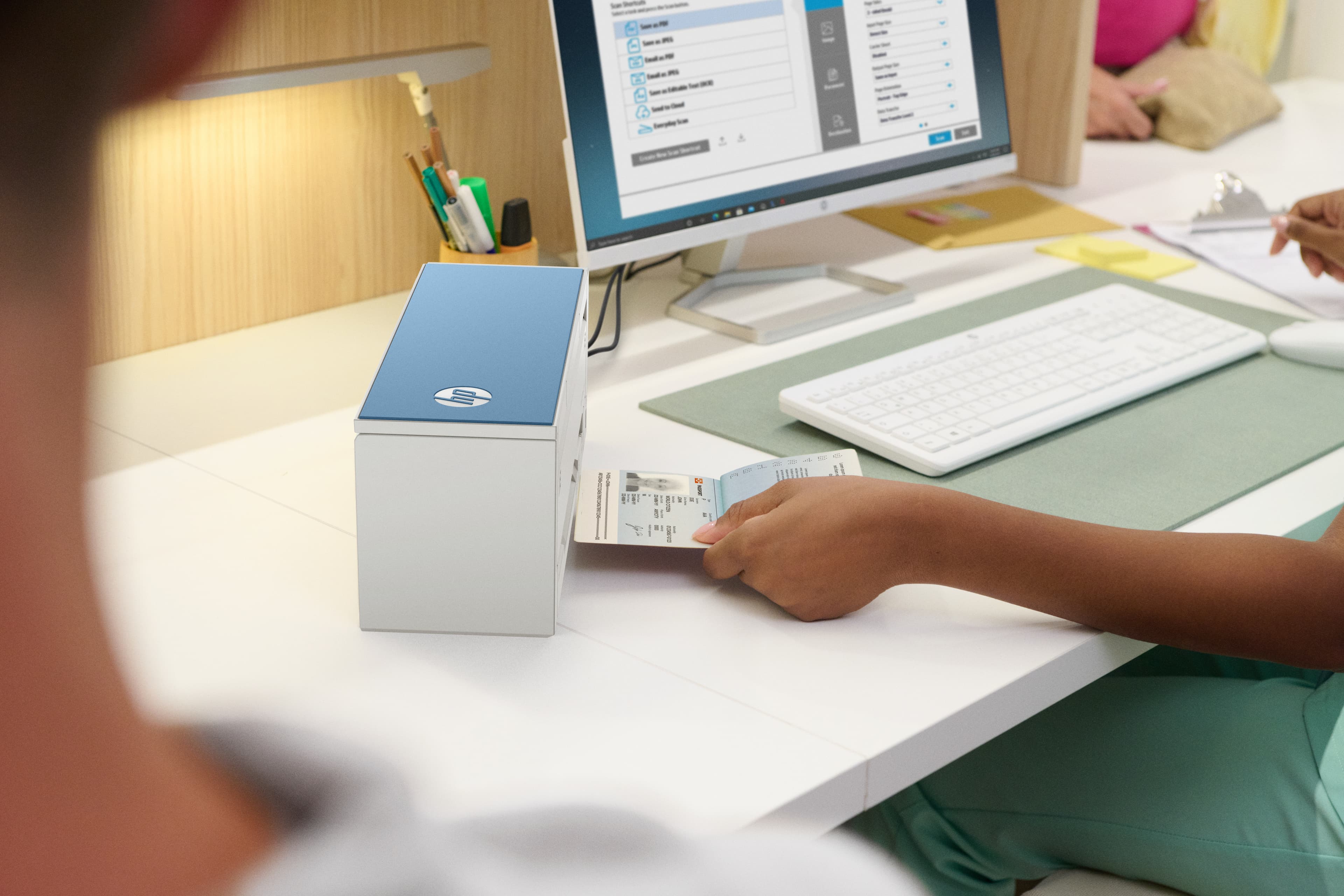 HP ScanJet Pro 4200 s1 Scanner — photo 8 of 9