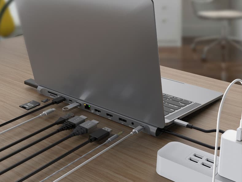 Station d'accueil 12-en-1 USB 3.2 Gen 1 - MST - Affichage 4K triple - 100W USB PD - HDMI x 2 - DisplayPort - GbE LAN - USB-A 3.0 x 2 — photo 7 sur 8