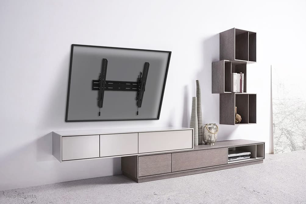 Tiltable wall mount for 40-82 inch screens - Black — photo 18 of 20