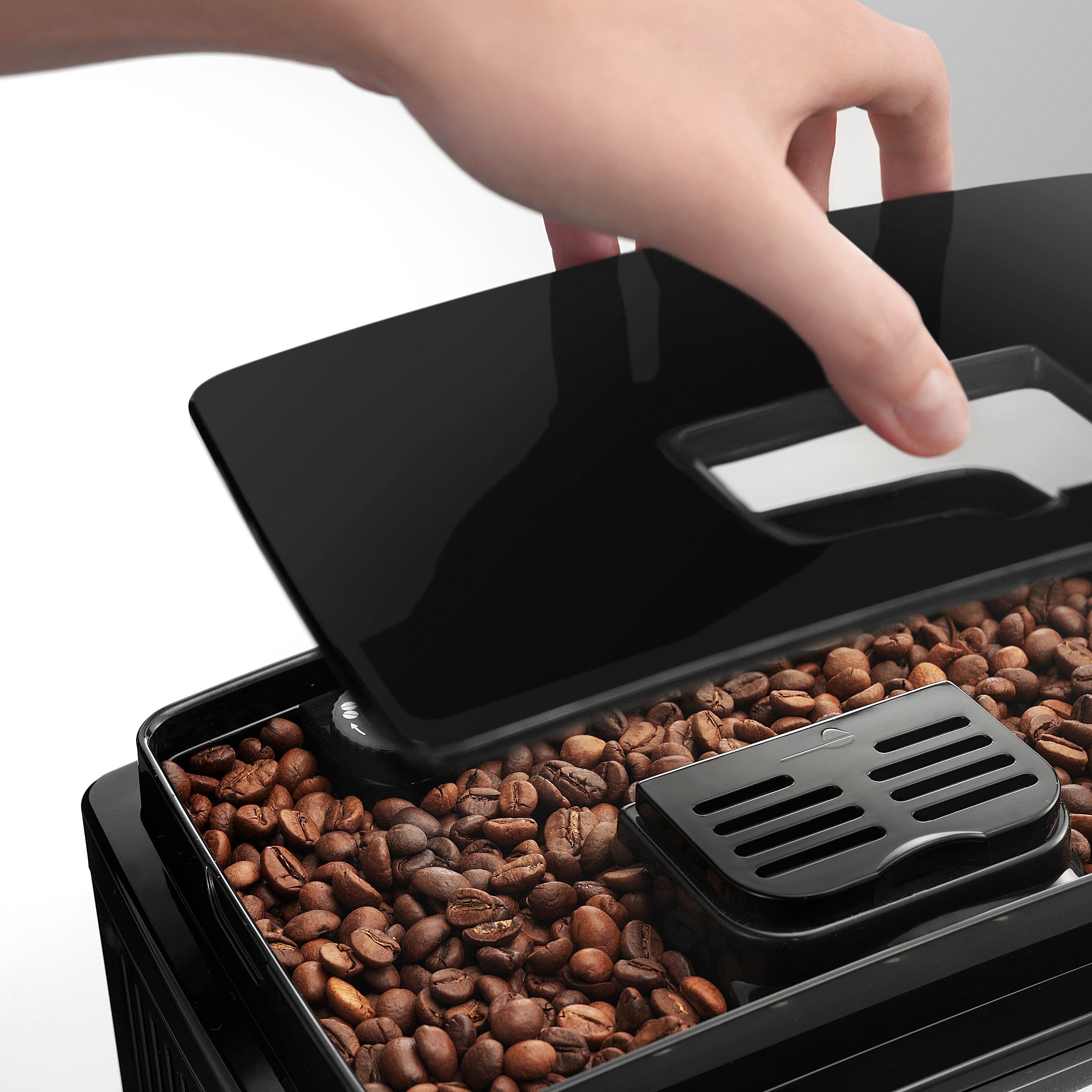 De’Longhi Magnifica Base ECAM22.115.B — photo 6 sur 11