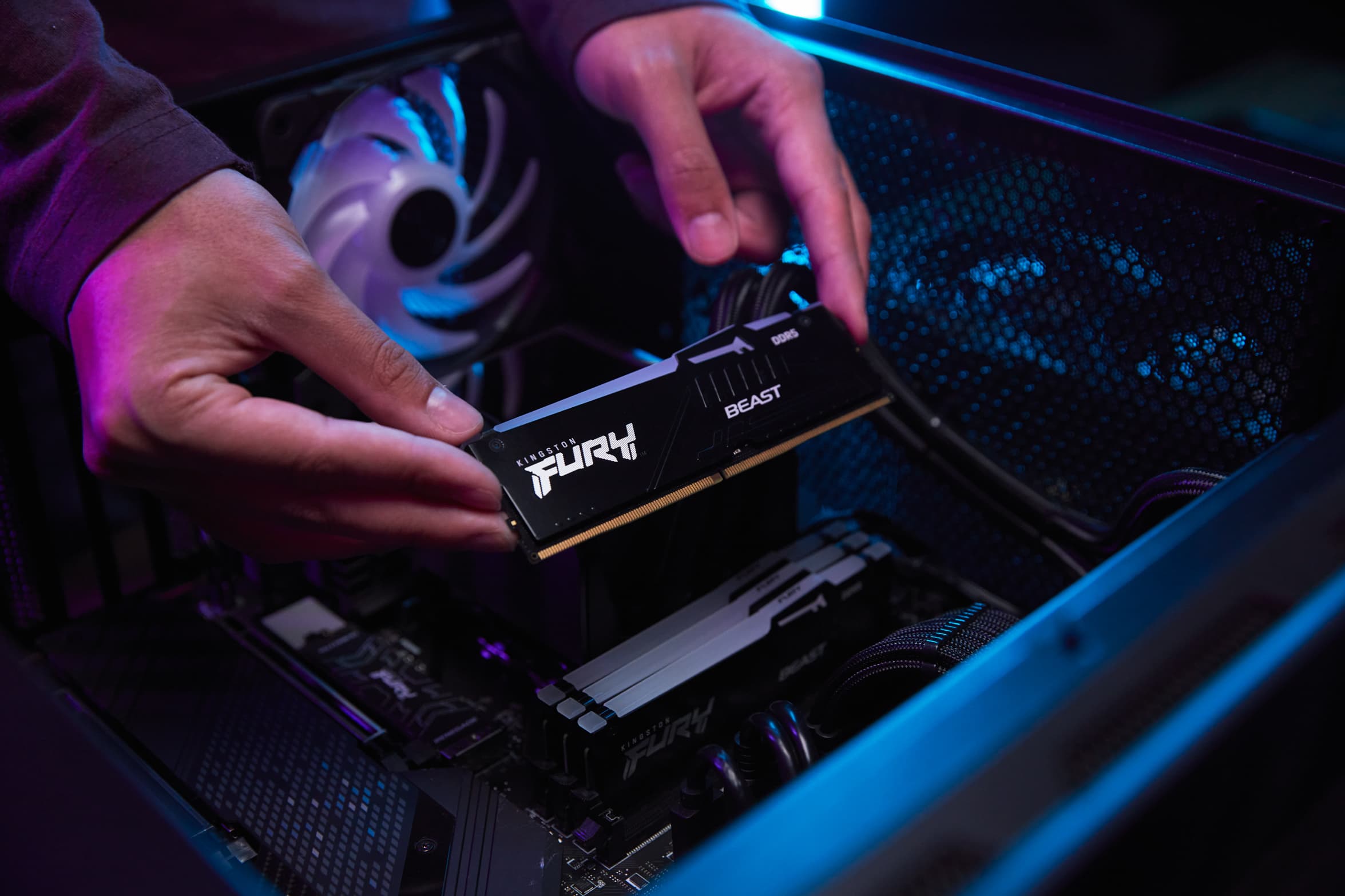 Kingston FURY Beast RGB 32GB DDR5 DIMM — photo 17 of 17